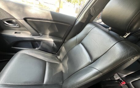 Toyota Avensis III рестайлинг, 2011 год, 930 000 рублей, 11 фотография