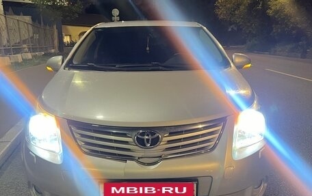 Toyota Avensis III рестайлинг, 2011 год, 930 000 рублей, 6 фотография