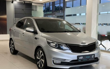KIA Rio III рестайлинг, 2015 год, 945 000 рублей, 3 фотография