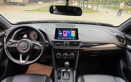 Mazda CX-4, 2022 год, 1 400 000 рублей, 4 фотография