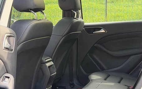 Mercedes-Benz B-Класс, 2018 год, 1 400 000 рублей, 8 фотография