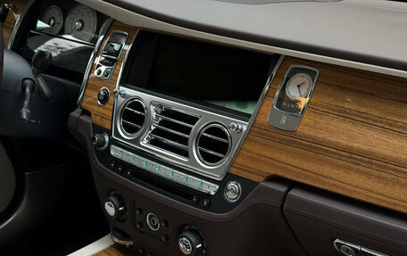 Rolls-Royce Wraith, 2016 год, 17 950 000 рублей, 30 фотография