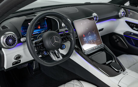 Mercedes-Benz SL-Класс AMG, 2023 год, 17 990 000 рублей, 15 фотография