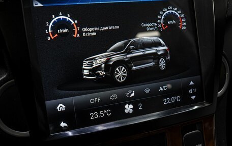 Toyota Highlander III, 2011 год, 2 199 000 рублей, 24 фотография