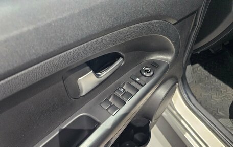 KIA Venga I, 2013 год, 879 000 рублей, 10 фотография