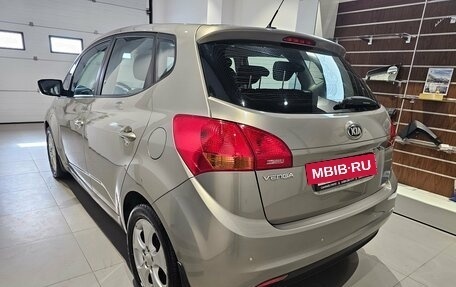 KIA Venga I, 2013 год, 879 000 рублей, 6 фотография