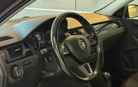 Skoda Rapid I, 2017 год, 1 415 000 рублей, 8 фотография