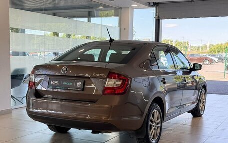 Skoda Rapid I, 2017 год, 1 415 000 рублей, 6 фотография
