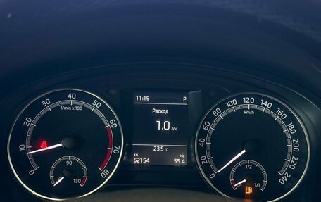 Skoda Rapid I, 2017 год, 1 415 000 рублей, 10 фотография