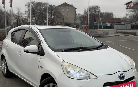 Toyota Aqua I, 2013 год, 850 000 рублей, 5 фотография