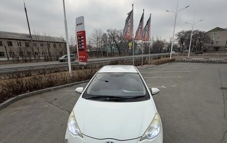 Toyota Aqua I, 2013 год, 850 000 рублей, 2 фотография