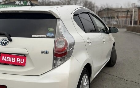Toyota Aqua I, 2013 год, 850 000 рублей, 8 фотография