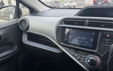 Toyota Aqua I, 2013 год, 850 000 рублей, 12 фотография