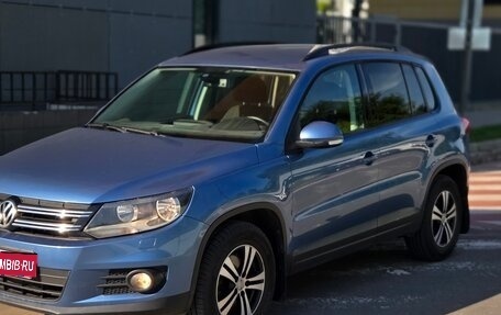 Volkswagen Tiguan I, 2012 год, 945 000 рублей, 1 фотография