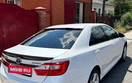 Toyota Camry, 2013 год, 130 000 рублей, 5 фотография