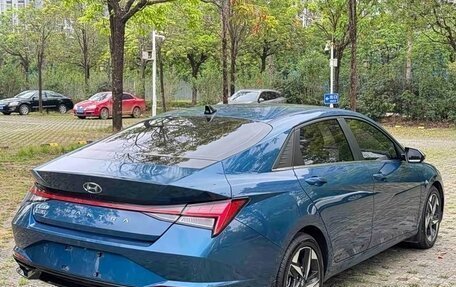 Hyundai Elantra, 2021 год, 1 950 000 рублей, 3 фотография