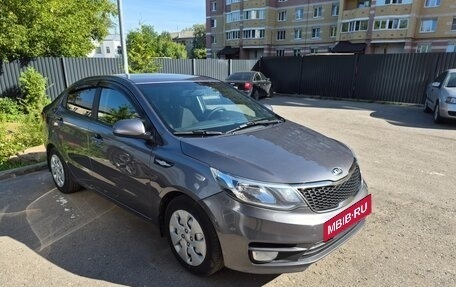 KIA Rio III рестайлинг, 2016 год, 750 000 рублей, 2 фотография