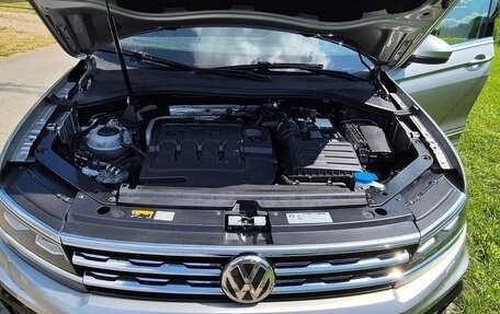Volkswagen Tiguan II, 2018 год, 2 795 000 рублей, 5 фотография