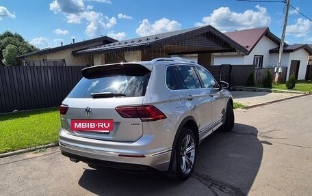 Volkswagen Tiguan II, 2018 год, 2 795 000 рублей, 6 фотография
