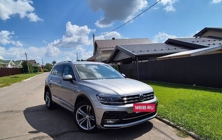 Volkswagen Tiguan II, 2018 год, 2 795 000 рублей, 10 фотография