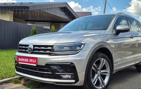 Volkswagen Tiguan II, 2018 год, 2 795 000 рублей, 18 фотография