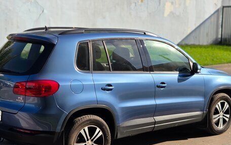 Volkswagen Tiguan I, 2012 год, 945 000 рублей, 2 фотография