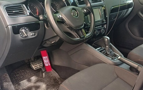 Volkswagen Jetta VI, 2017 год, 1 450 000 рублей, 6 фотография