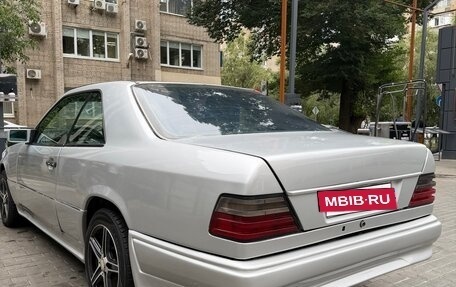 Mercedes-Benz W124, 1989 год, 495 000 рублей, 12 фотография