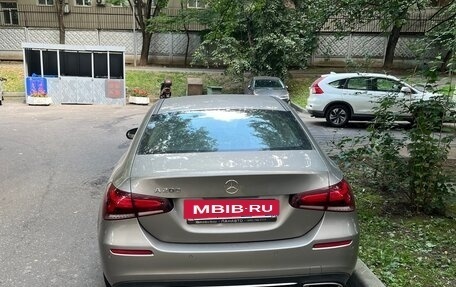 Mercedes-Benz A-Класс, 2019 год, 2 200 000 рублей, 3 фотография