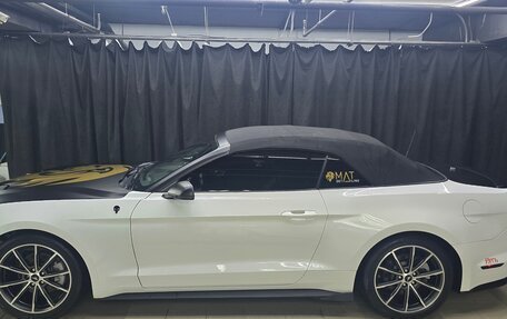 Ford Mustang VI рестайлинг, 2019 год, 2 800 000 рублей, 3 фотография