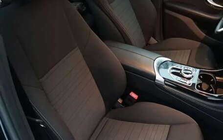Mercedes-Benz GLC, 2018 год, 3 500 000 рублей, 25 фотография