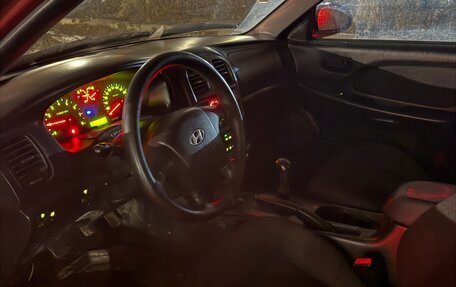 Hyundai Sonata IV рестайлинг, 2006 год, 290 000 рублей, 3 фотография