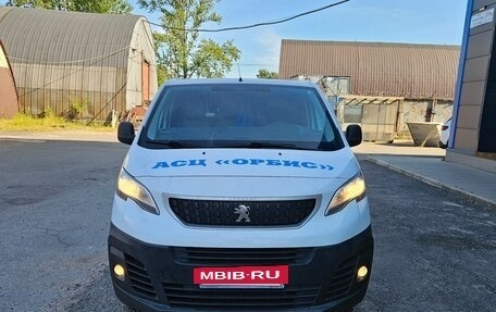 Peugeot Expert, 2019 год, 1 850 000 рублей, 4 фотография