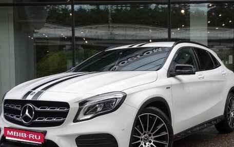 Mercedes-Benz GLA, 2018 год, 2 490 000 рублей, 17 фотография