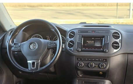 Volkswagen Tiguan I, 2016 год, 1 769 000 рублей, 9 фотография