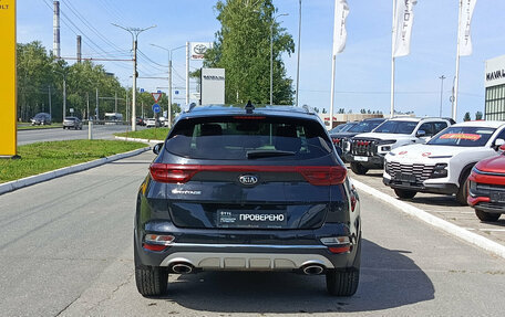 KIA Sportage IV рестайлинг, 2021 год, 2 500 000 рублей, 10 фотография