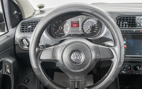 Volkswagen Polo VI (EU Market), 2011 год, 619 000 рублей, 13 фотография