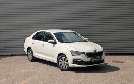 Skoda Rapid II, 2021 год, 1 225 000 рублей, 18 фотография