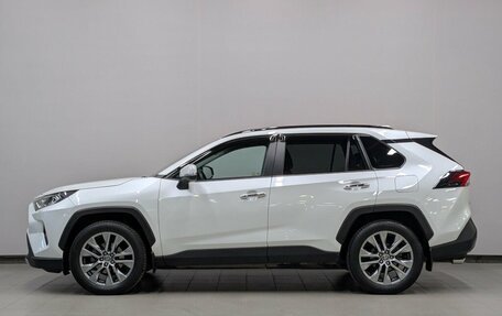 Toyota RAV4, 2022 год, 3 890 000 рублей, 6 фотография