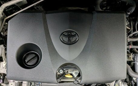 Toyota RAV4, 2022 год, 3 890 000 рублей, 8 фотография