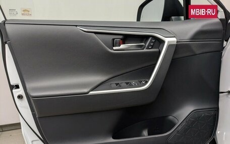 Toyota RAV4, 2022 год, 3 890 000 рублей, 13 фотография