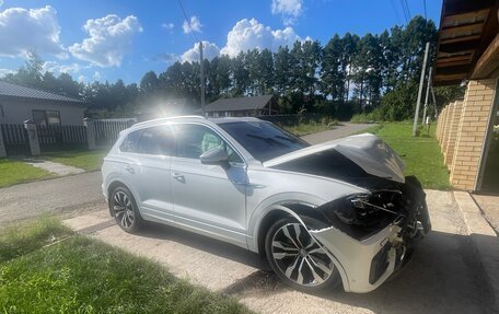 Volkswagen Touareg III, 2018 год, 3 000 000 рублей, 7 фотография