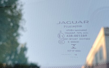 Jaguar F-Pace, 2018 год, 3 250 000 рублей, 10 фотография