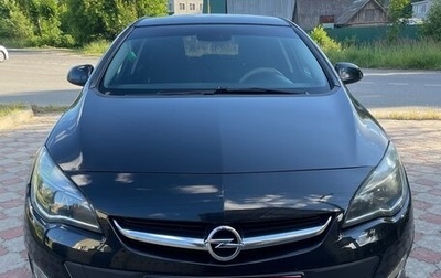 Opel Astra J, 2013 год, 700 000 рублей, 1 фотография