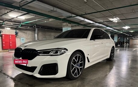 BMW 5 серия, 2021 год, 4 490 000 рублей, 2 фотография