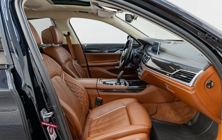 BMW 7 серия, 2017 год, 6 590 000 рублей, 10 фотография