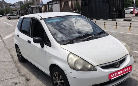 Honda Fit III, 2003 год, 350 000 рублей, 2 фотография