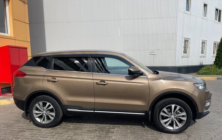 Geely Atlas I, 2019 год, 1 999 000 рублей, 3 фотография