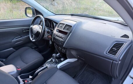 Mitsubishi ASX I рестайлинг, 2012 год, 865 000 рублей, 28 фотография