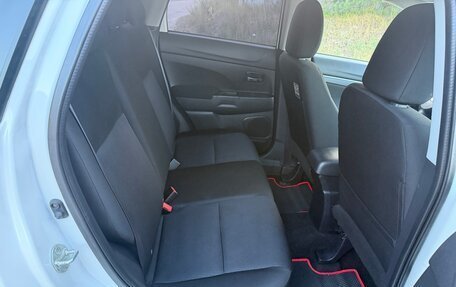 Mitsubishi ASX I рестайлинг, 2012 год, 865 000 рублей, 33 фотография